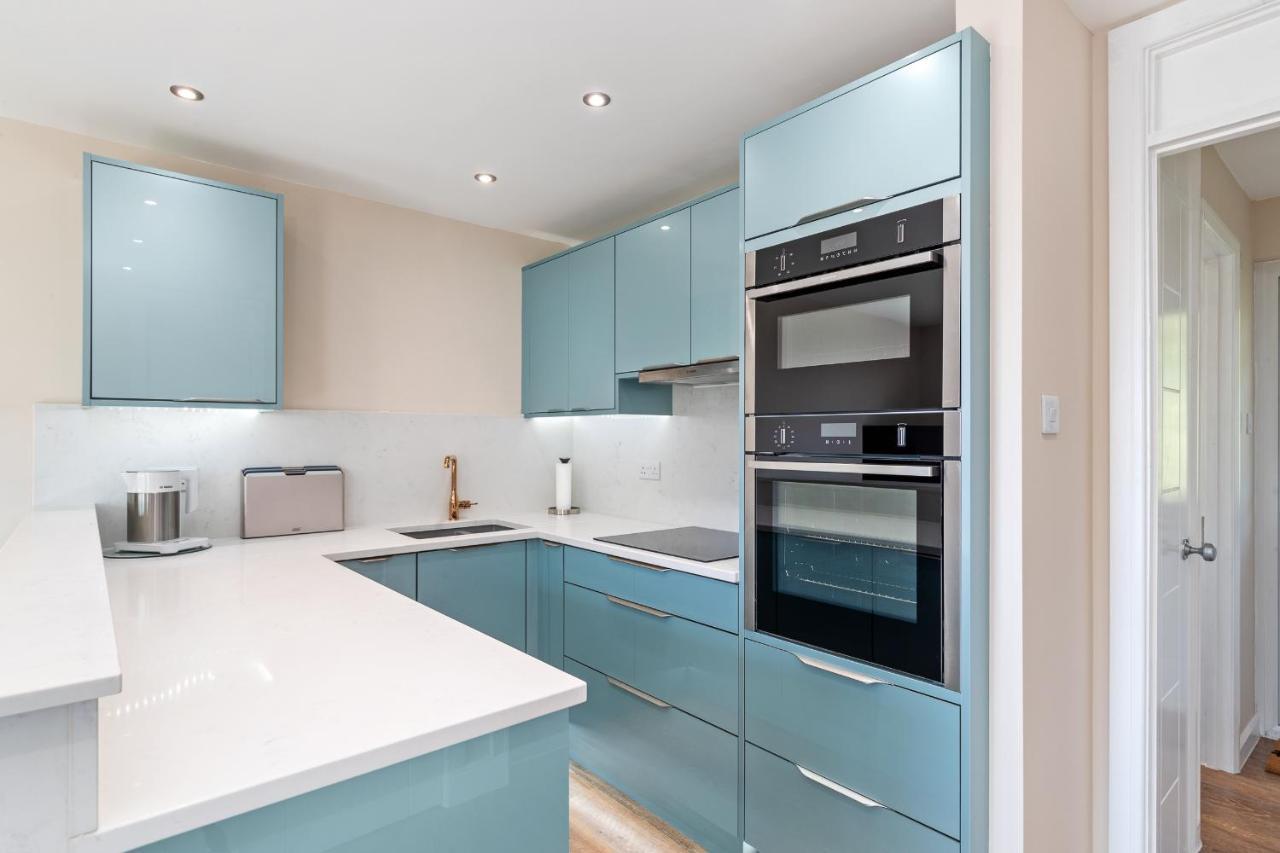 Salty Kisses - Sea Front Aparment Apartment Hodgeston Екстериор снимка